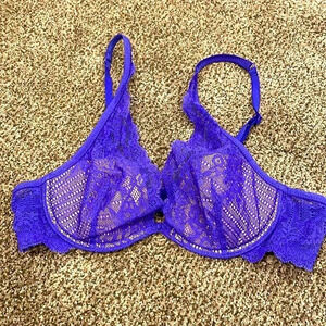 *Final Price* Gap Body Blue 34B Bra Lace Gorgeous EUC